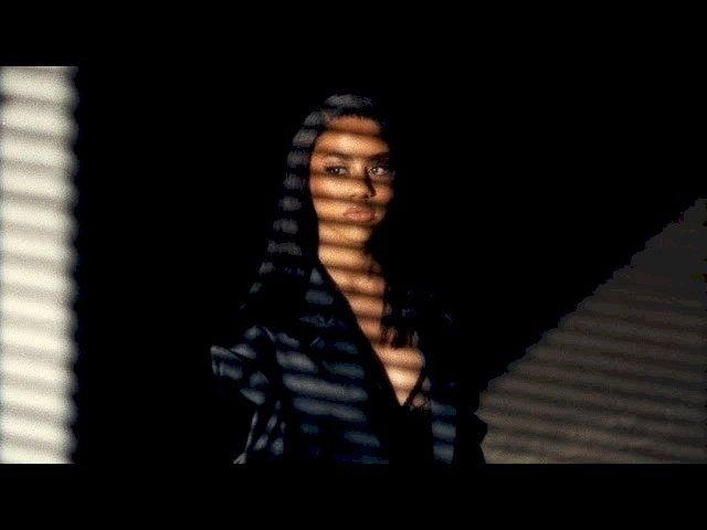 Essii - Pourin
